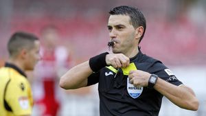 Meci de gală pentru Hațegan în Champions League!