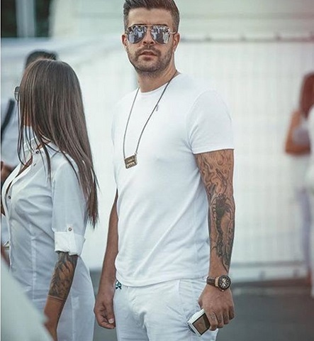 Iubita lui Speak a pozat goală! Ștefania are un corp perfect