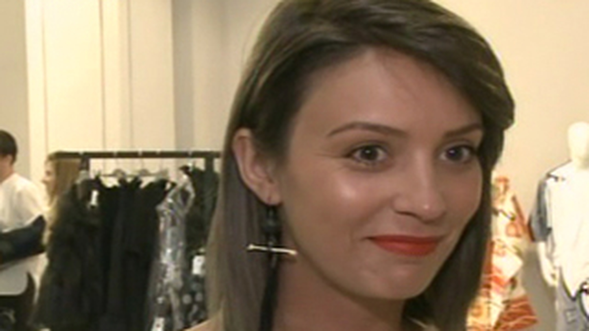 Diana Dumitrescu nu mai e blonda! Vezi aici cum s-a vopsit!