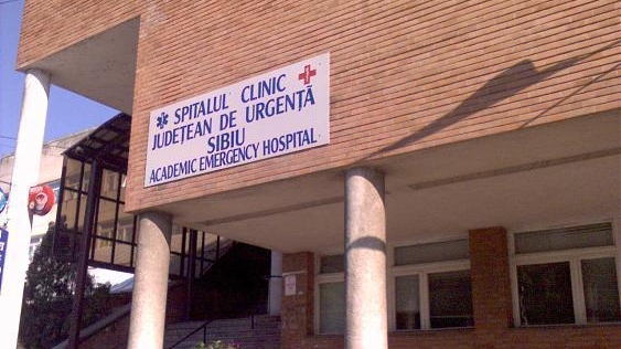 Imagini șocante! Ce sunt silite să mânânce la micul dejun gravidele dintr-un spital sibian. FOTO