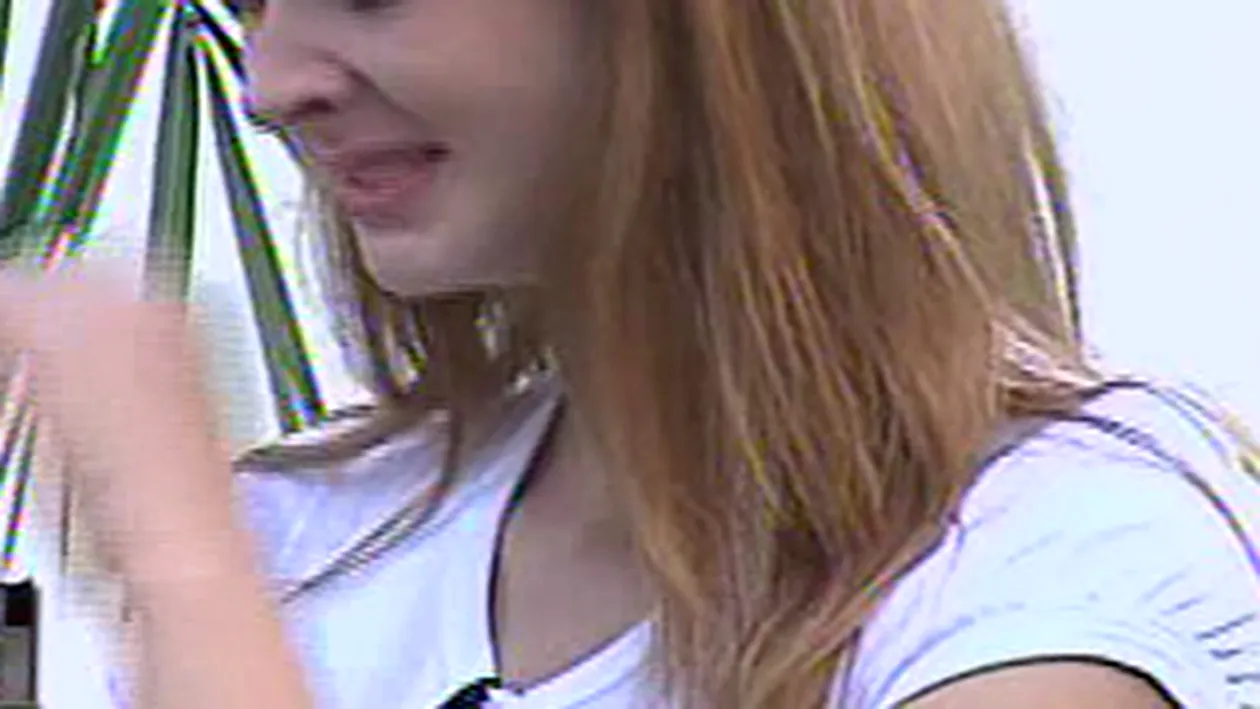 Botezatu taie si spanzura la Next Top Model! Vezi pe cine a eliminat