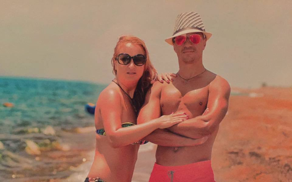 Daniel şi Mihaela, în vacanţă la mare