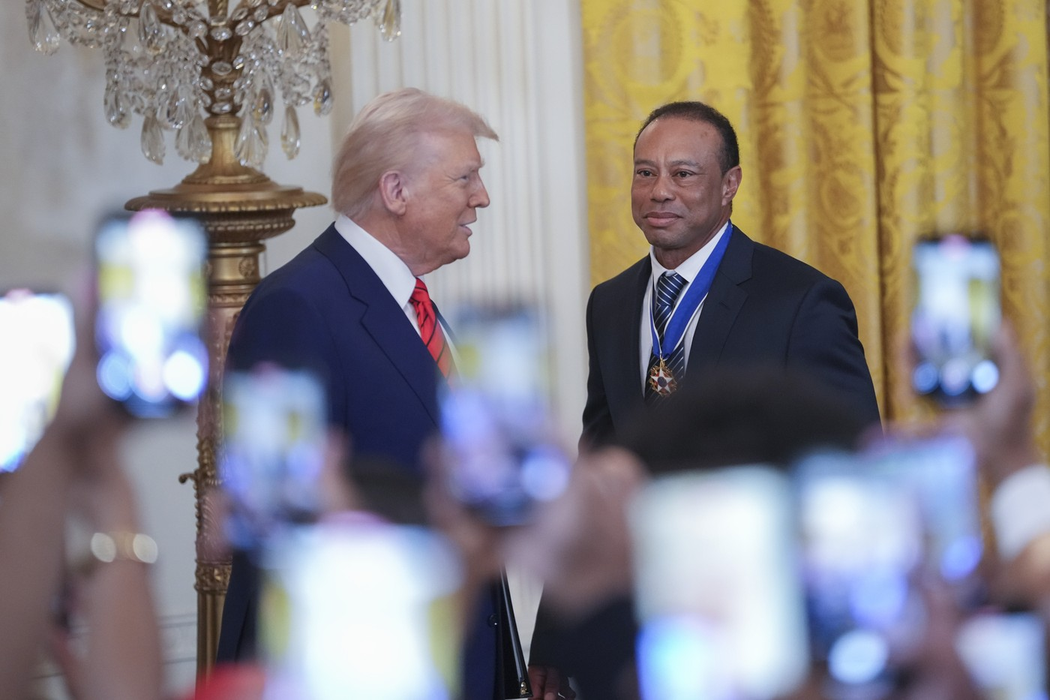 Donald Trump si Tiger Woods. Foto: Profimedia