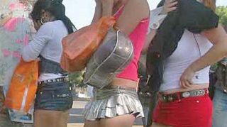 Patru tinere erau fortate sa se prostitueze de trei proxeneti din Constanta!