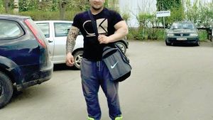 Luptător MMA, băgat în puşcărie pentru droguri. Îşi ţinea banii în seiful mătuşii, grefieră la Judecătoria din Iaşi