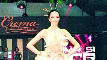 Fosta iubita a lui Viziru nu se dezice de fotbalisti! S-a mutat acasa la Bacione