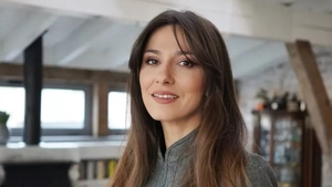 Dana Rogoz și Radu Dragomir, în vacanță la Viscri. Cum arată locuința pe care și-au achiziționat-o