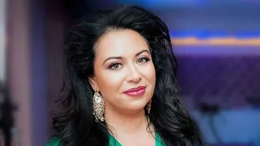 Oana Roman, reacție dură la adresa Iuliei Albu: “Doamna care se îmbrăcă și arată ca de HALLOWEEN în fiecare zi…”