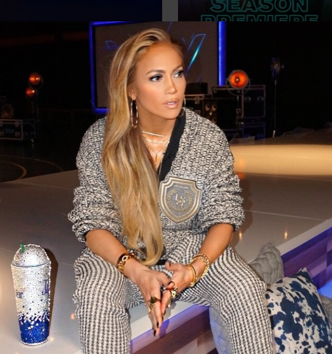 Jennifer Lopez, selfie incendiar înainte de antrenament! Cu zonele intime la vedere, ea i-a înnebunit pe bărbați