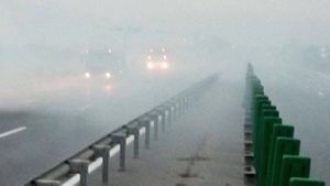 Autostrada A2, blocată din cauza unui incendiu! Poliţia şi pompierii au ajuns la faţa locului