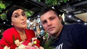 Beni o pulverizează pe Dana Roba, după ce a prins-o cu minciuna: ”Știu despre relația ei!”