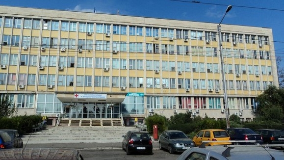 Schimbarea la Faţă a adus la spital mai mulţi ieşeni. Un bărbat a băut până a murit