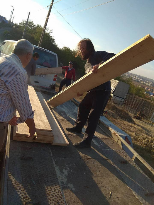 Preotul Damaschin e cunoscut în Iaşi pentru faptele sale bune