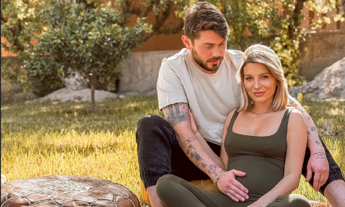 Ana Baniciu a dezvăluit cine sunt nașii copilului său/ Sursa foto: Instagram