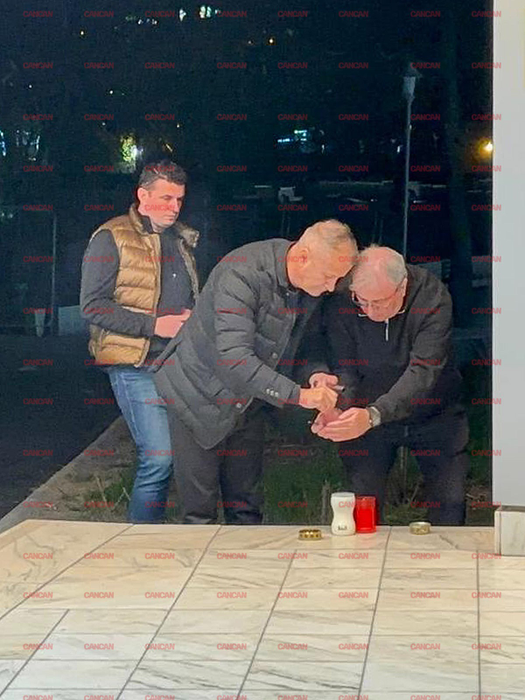 Gabriel Bodescu, secretarul general adjunct FRF și Mihai Stoichiță, directorul tehnic al Comisiei Tehnice, au ajuns la Spitalul Universitar din București