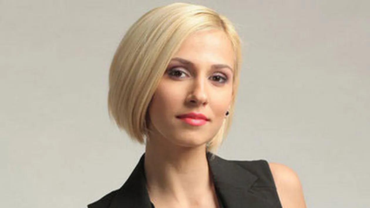 Dana Rogoz nu ar poza niciodată nud: Nu mă impresionează banii, nici n-aş ştii ce să fac cu ei