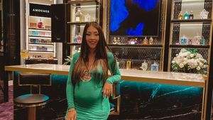 Nicole Cherry, prea sexy pentru o graviduță! Cum a apărut îmbrăcată pe covorul roșu
