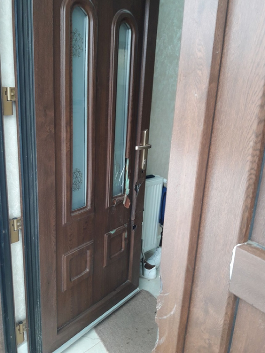 Poliţistul lovit cu sabia în cap de un interlop, din nou în comă! Informaţii noi despre starea de sănătate a lui Ciprian Sfichi