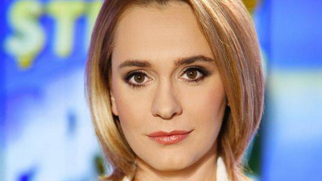 Cum se pregateste Andreea Esca de SARBATORI! Nimeni nu se astepta s-o vada ASA! Poza cu care si-a uimit fanii!