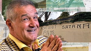 Ultrașii i-au scris pe gard ”Mori Gigi Satana”, iar el... Gigi Becali și-a transformat Palatul în... mănăstire! Imaginile momentului