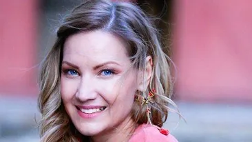 De 4 ani, Melania Medeleanu își petrece vacanțele alături de copiii bolnavi de cancer: “Începem în iunie, terminăm în septembrie”