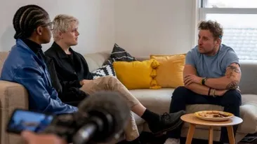 A flirtat cu o tânără timp de 8 luni, dar a avut parte de surpriza vieții sale! Cine era de fapt femeia de care s-a îndrăgostit un tânăr