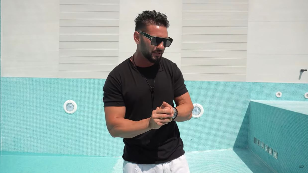 Cum arată piscina din casa de 300.000 de euro a lui Dorian Popa. A lăudat-o atât de tare, încât lumea a început să-l ia la mișto pe TikTok