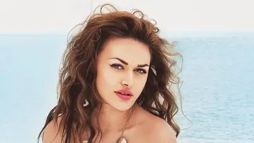 Rellys Tonu se dezbraca in Filipine. Este printre finalistele la Playmate of the Year! Vezi aici imagini... fierbinti