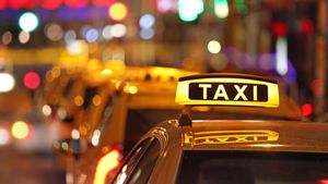 Clipe de coșmar pentru un taximetrist din Brașov. Ce s-a întâmplat, pe drum, cu clientul pe care l-a luat în mașină