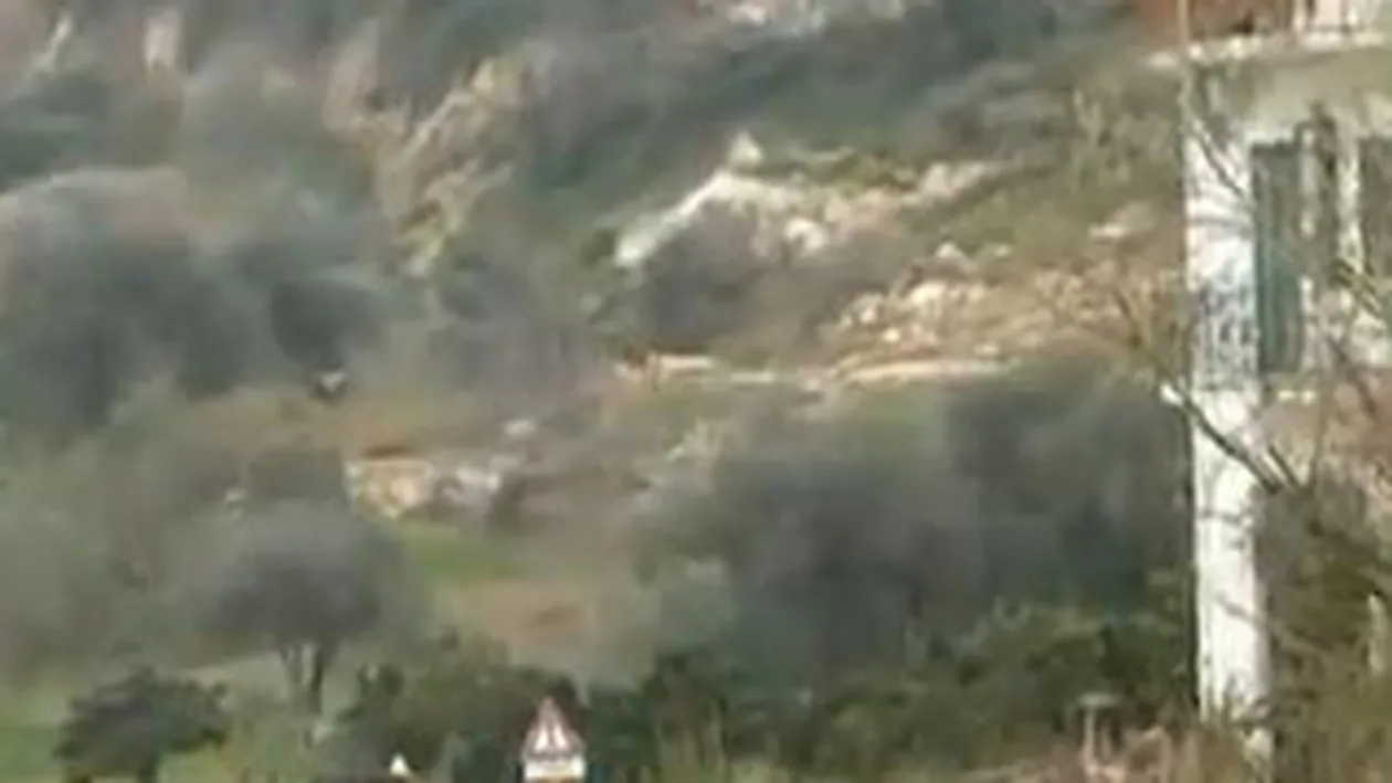 INCREDIBIL! Vezi aici cum un munte se transforma in campie in mai putin de doua minute!