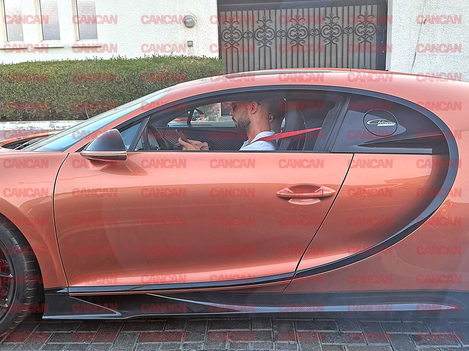 Frații Tate, în Dubai, cu un Bugatti Chiron Pur Sport