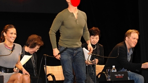 Arata impecabil la 49 de ani! Cine este celebrul actor care poseda acesti pectorali?