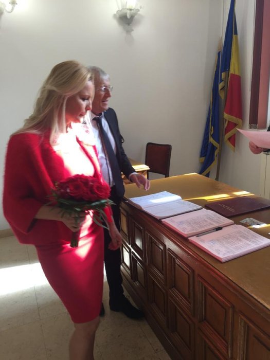 Imagini de la nunta lui Mihai Constantinescu cu Simona Secrier