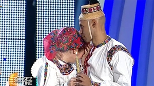 Au părăsit ringul de la "Dansez"! Nu s-a putut abţine şi a izbucnit în lacrimi în direct: "O voi ajuta cu tot"