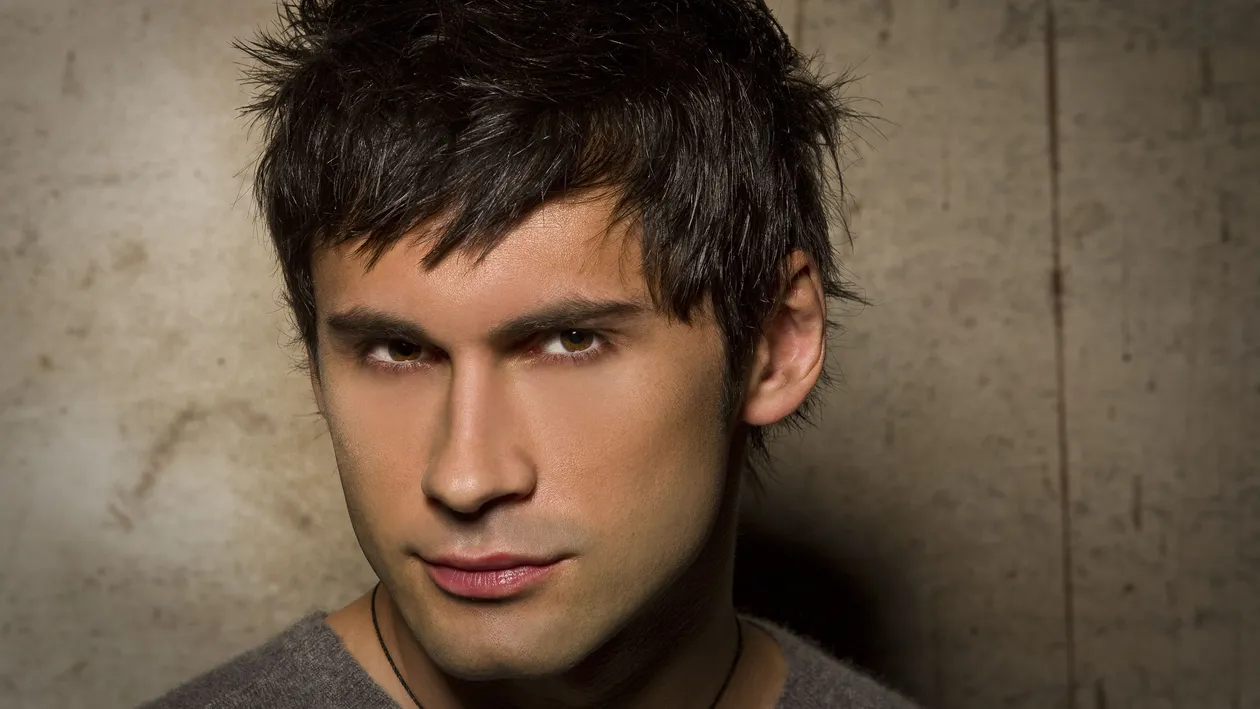 Dan Balan, facut praf de Arsenie, fostul coleg de trupa: Rabufneste cu rautate si nesimtire. Sunt frustrarile adolescentei