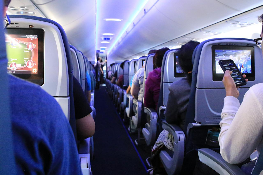 Avion. Sursă foto: Pixabay