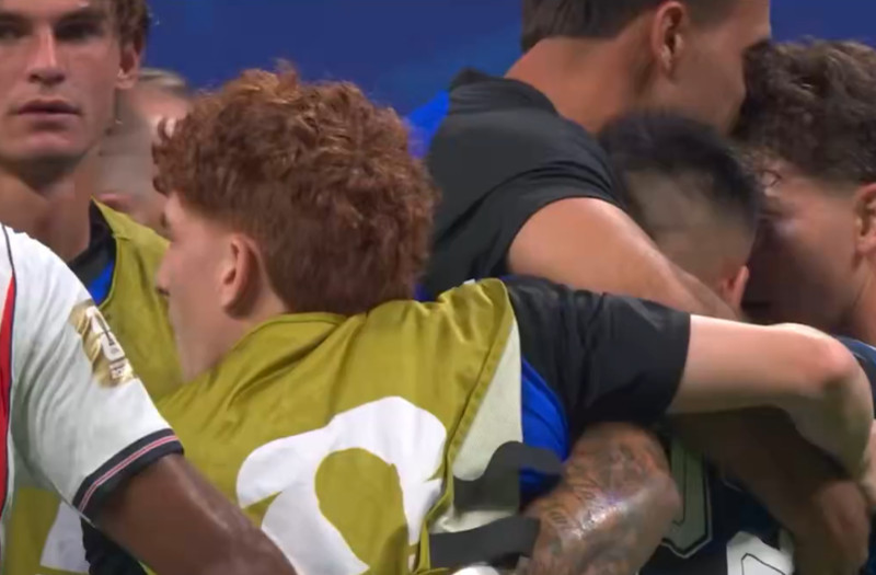 Scandal uriaș la Mondial! Jude Bellingham l-a lovit pe Valentin Barco după eșecul Angliei cu Argentina