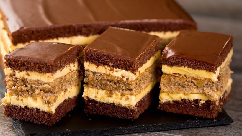 Prăjitura care a înnebunit planeta! Da, aţi citit bine. Cum se prepară cel mai râvnit desert