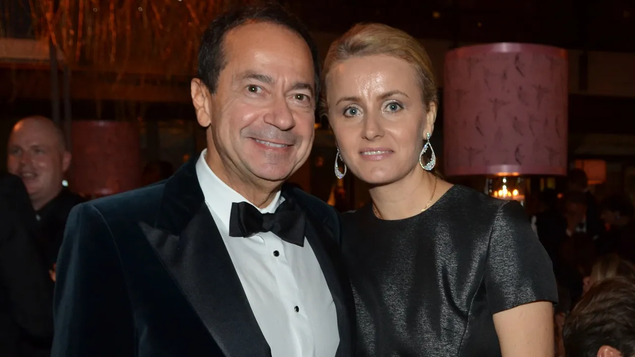 A fost inclusă în Topul celor mai scumpe proprietăţi din ”cartierul miliardarilor”! Cea mai bogată româncă (prietenă cu Donald Trump)
locuieşte la NY într-un palat de… 14,7 mil $!