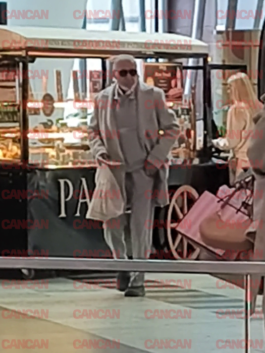 Ilie Năstase, apariție de senzație în mall-ul de fițe din București