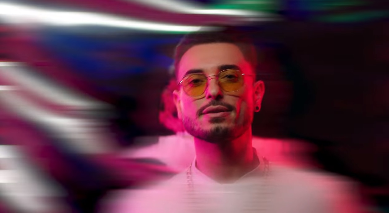 Antonia, apariție provocatoare în cel mai nou clip, lansat în colaborare cu Faydee! Versurile melodiei “Trika Trika” îți dau un vibe pozitiv