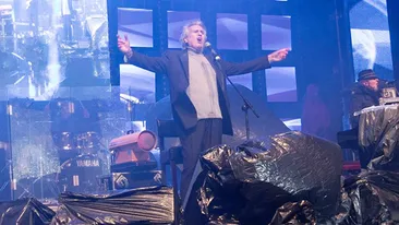 Aproape de tragedie! Ce a patit Toto Cutugno duminica noapte, in timpul unui concert la Festivalul Vinului de la Focsani!