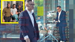 Toto Dumitrescu se află în arest de 48 de ore, dar tatăl lui... Ilie Dumitrescu şi-a făcut programul ca într-o vacanţă