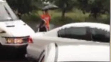 Capitala Romaniei, sub APE! Ploile torentiale au inundat bucurestenii! VEZI IMAGINI EXPLICITE