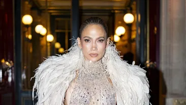 Jennifer Lopez i-a transmis un mesaj Anastasiei Soare după surpriza de la Paris. Cum a sărbătorit-o antreprenoarea română pe artistă