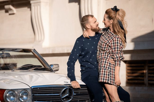 ”Vecina” de la ”Neatza” s-a despărțit de iubit / (Sursa: Instagram)