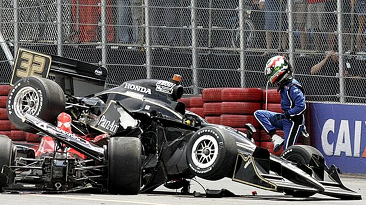 VIDEO Accident groaznic la o cursa din Brazilia: americanul Andretti, la un pas de moarte!