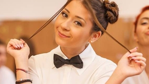 "Ciresica" a inmugurit! Aceasta este cu siguranta cea mai sexy poza cu Nicole Cherry. "Ooo, ce-avem noi aicea?"