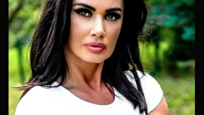 Oana Zăvoranu, transformare spectaculoasă! Blondă, tunsă scurt și cu breton… n-o mai recunoști pe stradă!