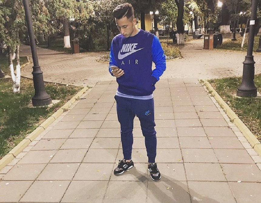 Are 18 ani, dar se iubeşte cu o bombă-sexy mai mare decât el! Primele imagini cu iubita lui Olimpiu Moruţan, jucătorul dorit de Gigi Becali